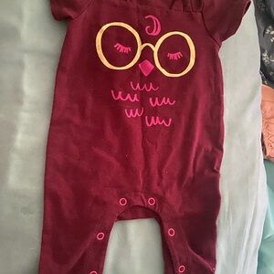 Cat & Jack Burgundy Owl Print Bodysuit